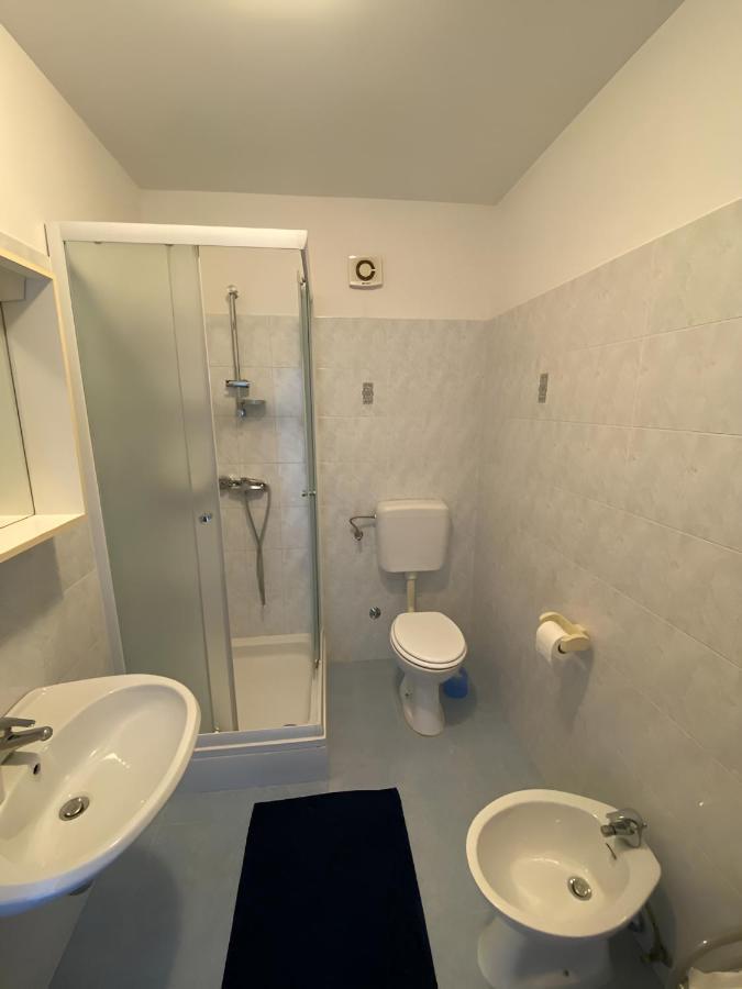 Apartmani Ana Borovac Funtana Exterior photo